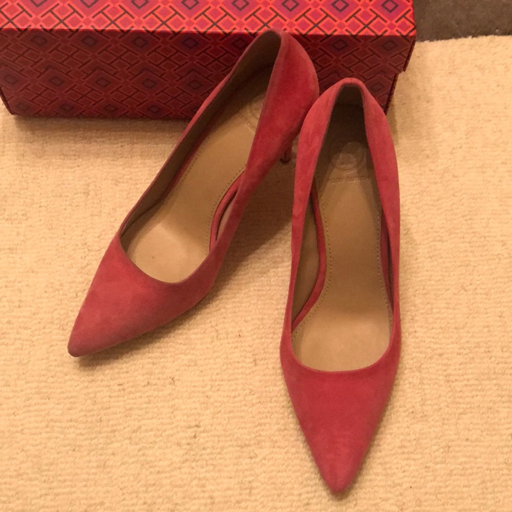 Tory Burch Pink Suede Pumps